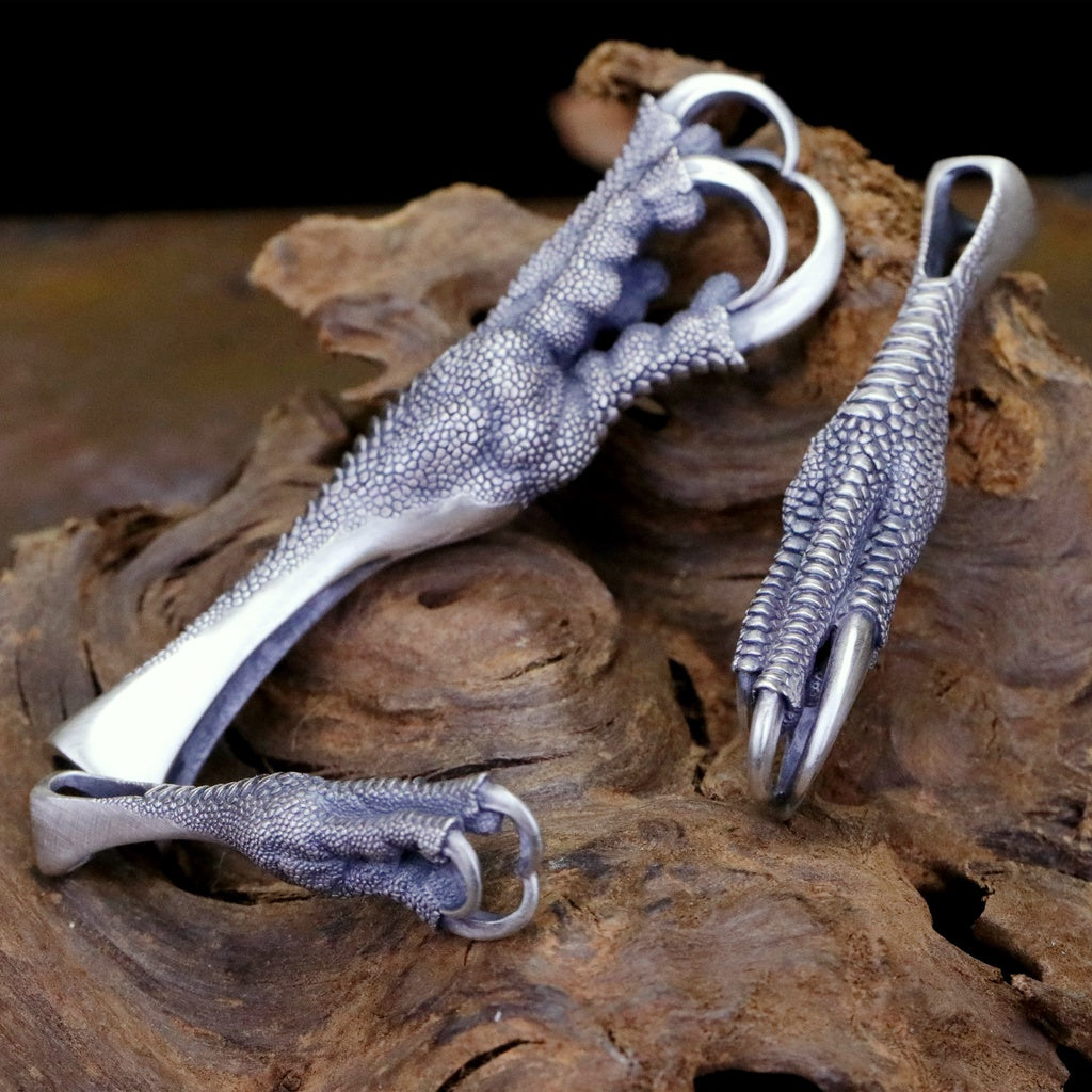 【Silver Monsters】日本雕畫雙絕 Dual Flow 細緻雕工 「爪の花」全尺寸純銀 吊墜