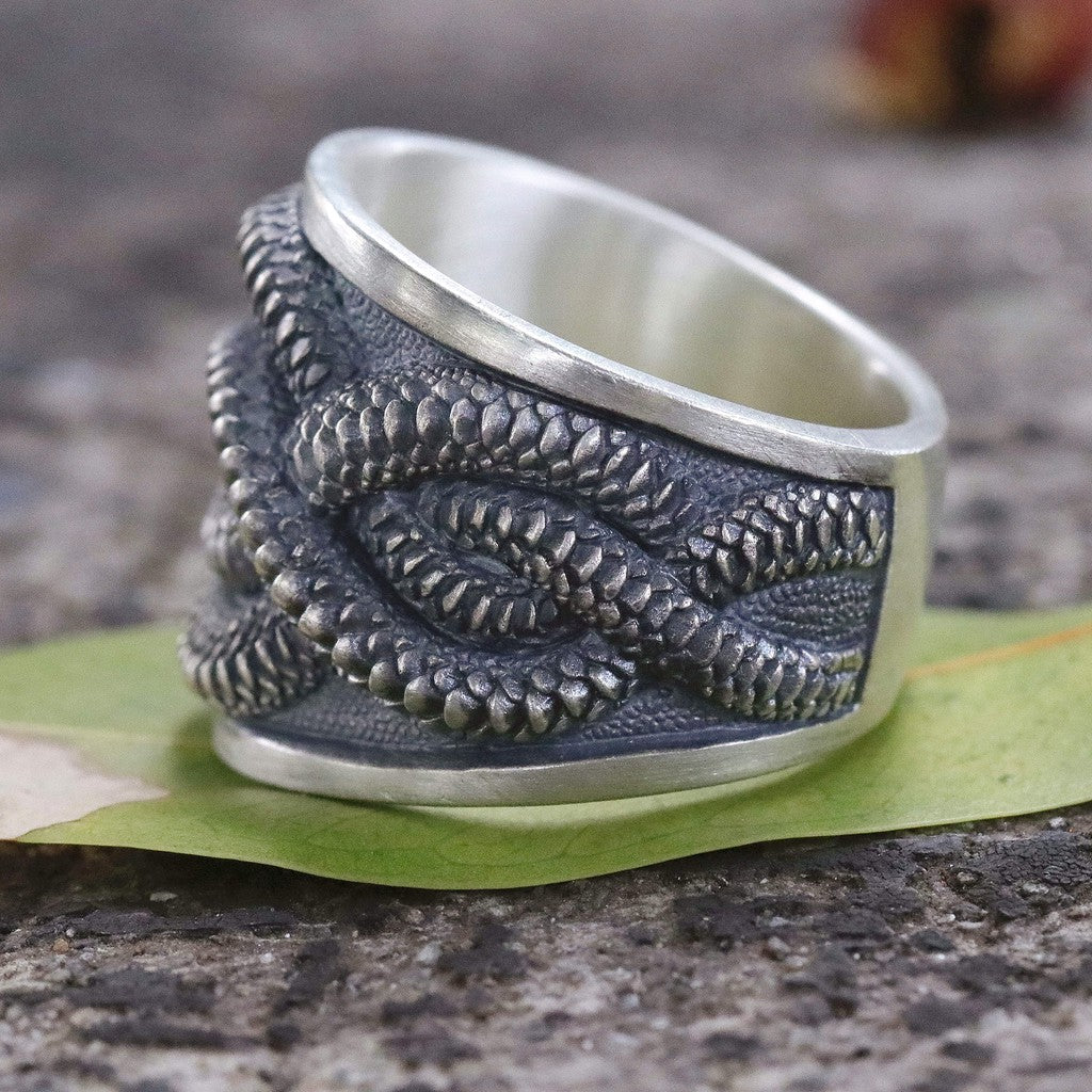 【Silver Monsters】日本雕畫雙絕 Dual Flow 銜尾蛇原創 超越Beyond 純銀紫晶戒指