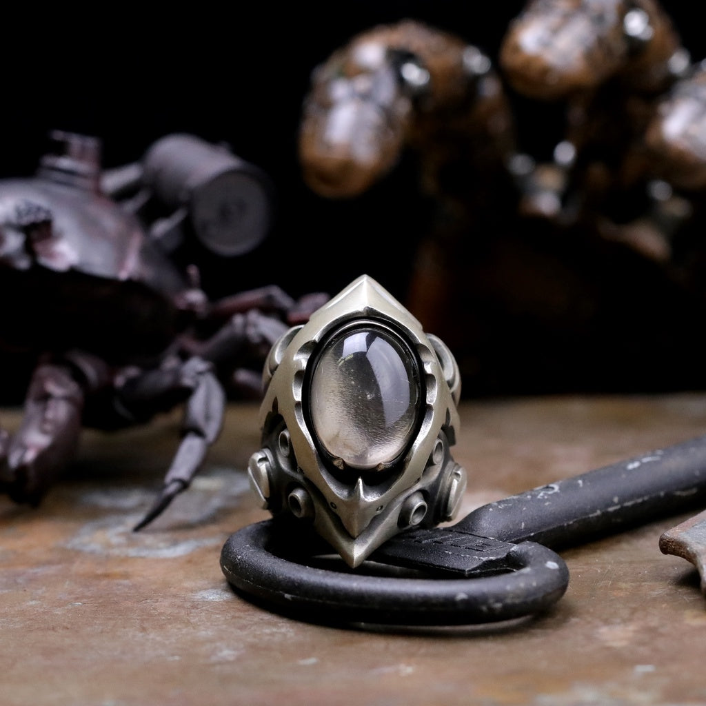 【Silver Monsters】前衛宗師 日本Glam Scale 機甲王"LR-011"湮晶巨人 機甲純銀戒指