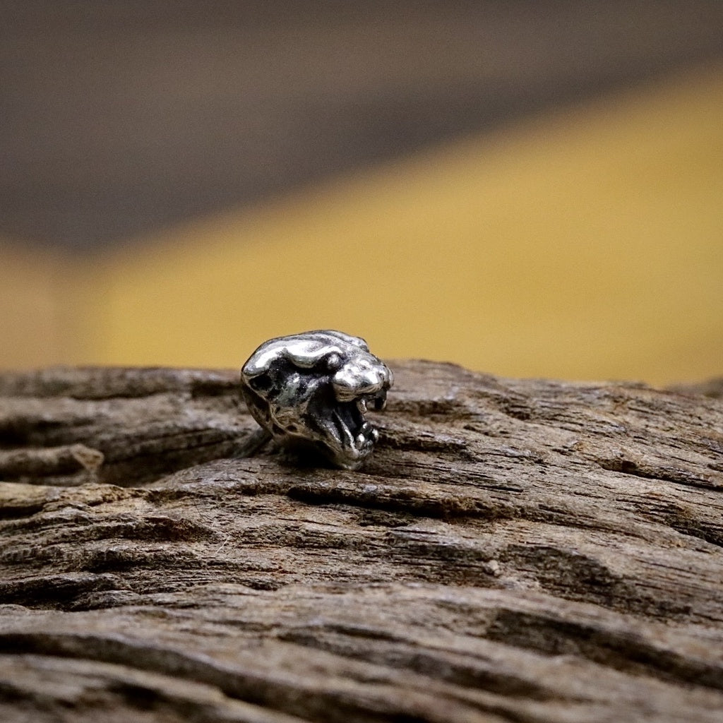 【Silver Monsters】台灣職人手作 KOPO METAL 立體精雕 純銀原創 復古橫須賀 猛虎耳釘