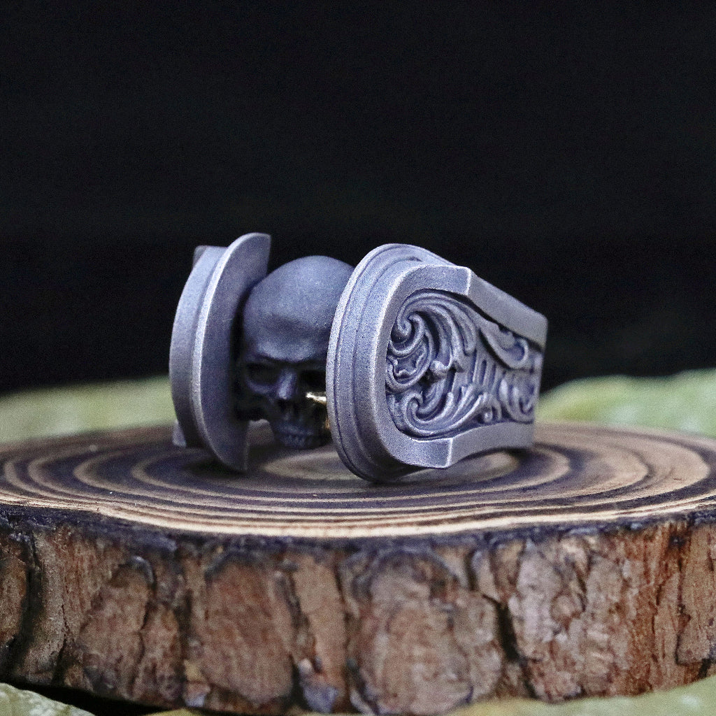 【Silver Monsters】【獨家】日本暗系古典狂潮 Superbia "Pest" 戒指 特製18K金淚版