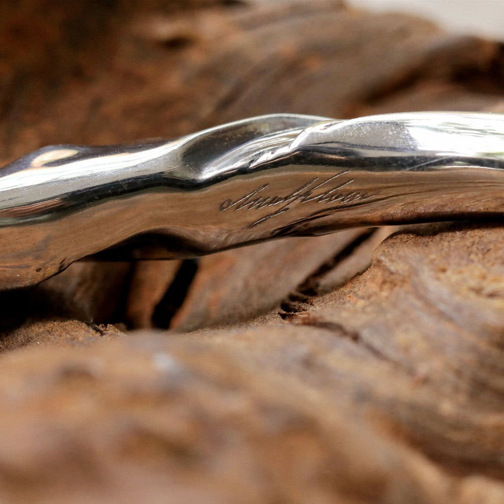 【Silver Monsters】日本雕畫雙絕Dual Flow 細緻雕工 龍鱗鳳羽雙極 手工純銀手環