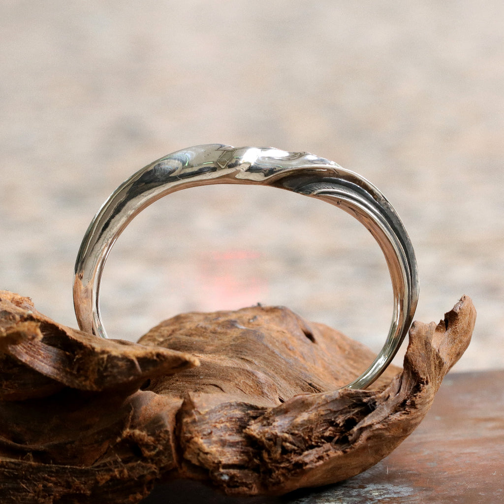 【Silver Monsters】日本雕畫雙絕Dual Flow 細緻雕工 龍鱗鳳羽雙極 手工純銀手環