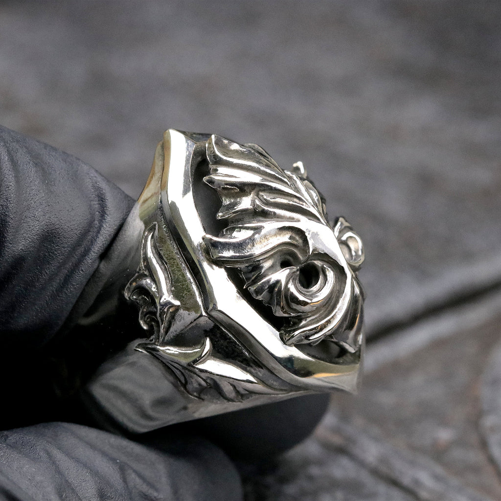 【Silver Monsters】前衛宗師 日本Glam Scale 機甲王 焰徽浮鑲 哥德雕花 厚版純銀戒指