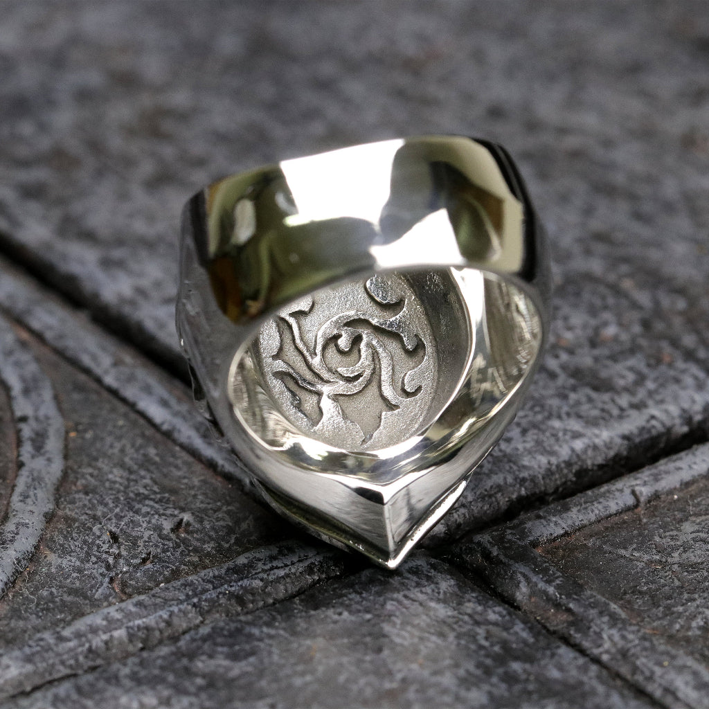 【Silver Monsters】前衛宗師 日本Glam Scale 機甲王 焰徽浮鑲 哥德雕花 厚版純銀戒指