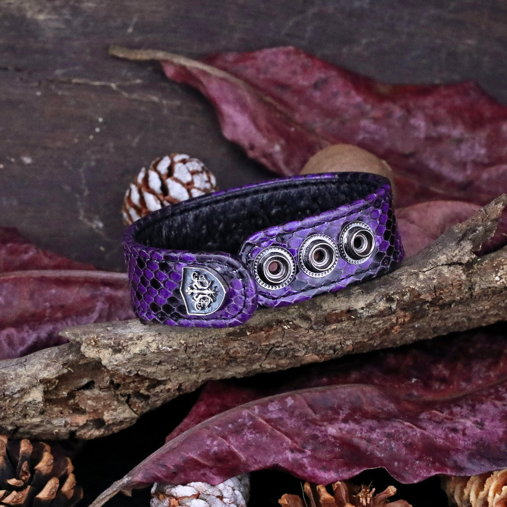 【Silver Monsters】日本殿堂級 Rizard Head 品牌盾徽925銀扣 亮紫蟒蛇皮手環