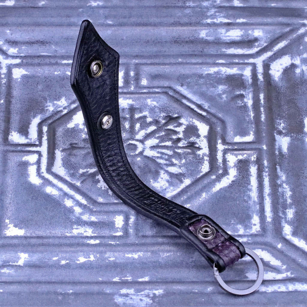 【Silver Monsters】日本SS天王級 Rizard Head 品牌盾徽925銀扣 消光紫蟒蛇皮鑰匙扣