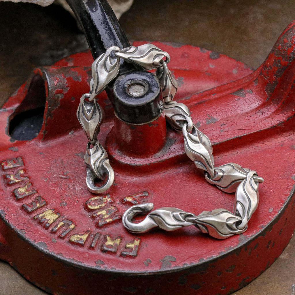 【Silver Monsters】日本前衛宗師 Glam Scale 機甲王原創設計 立體稜甲 純銀實心手鍊