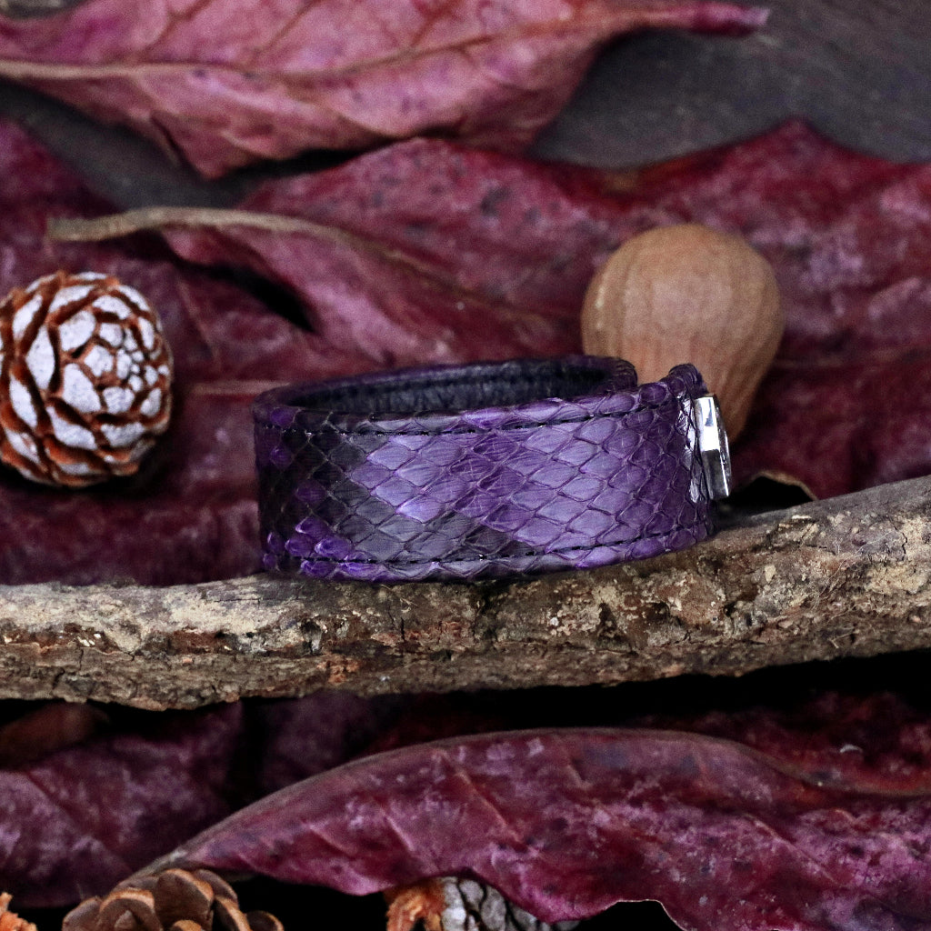 【Silver Monsters】日本SS天王級 Rizard Head 品牌盾徽925銀扣 消光紫蟒蛇皮手環