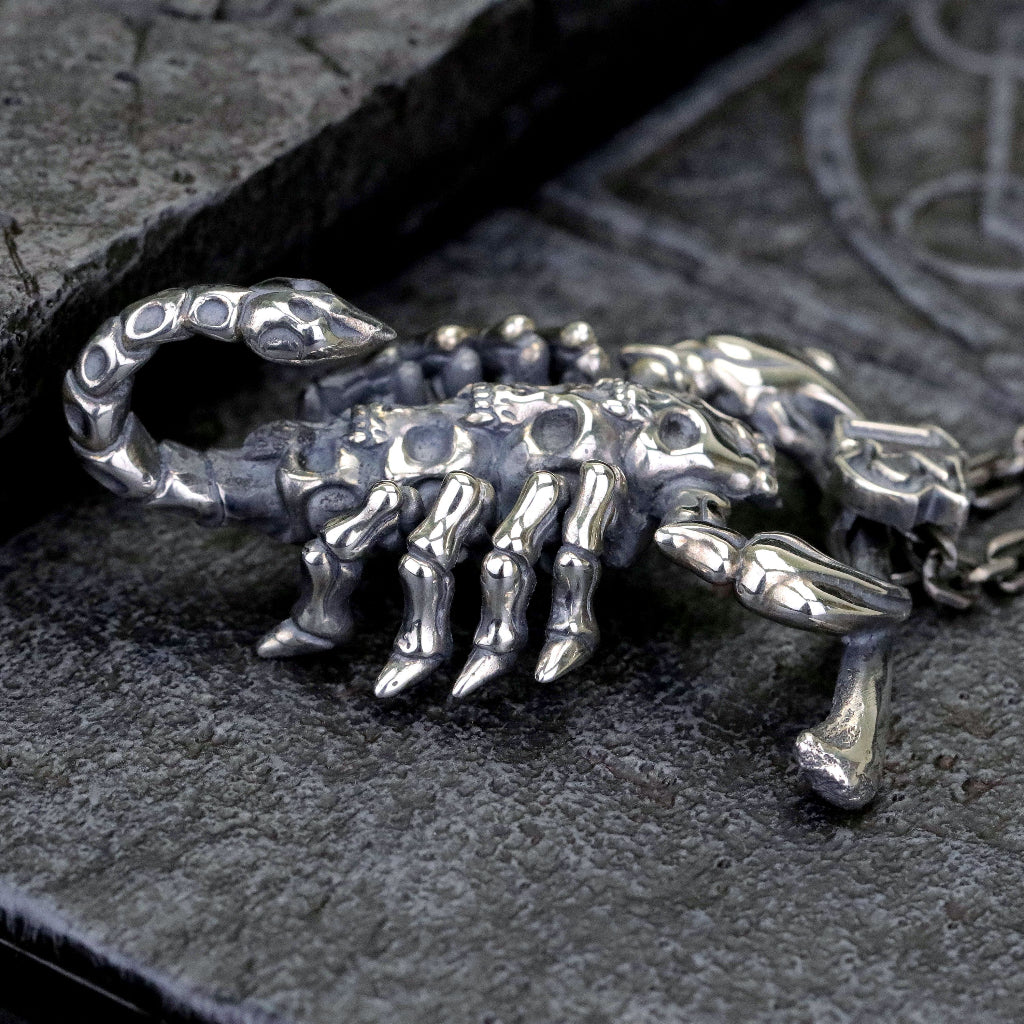 【Silver Monsters】日本一級神牌 Loud Style Design JU-ZO系列 女囚骷髏蠍 純銀吊墜