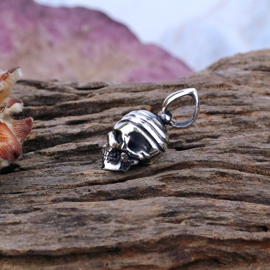 日本新銳 avatara 細緻手作 祭祀頭骨 小骷髏 原創設計 純銀吊墜