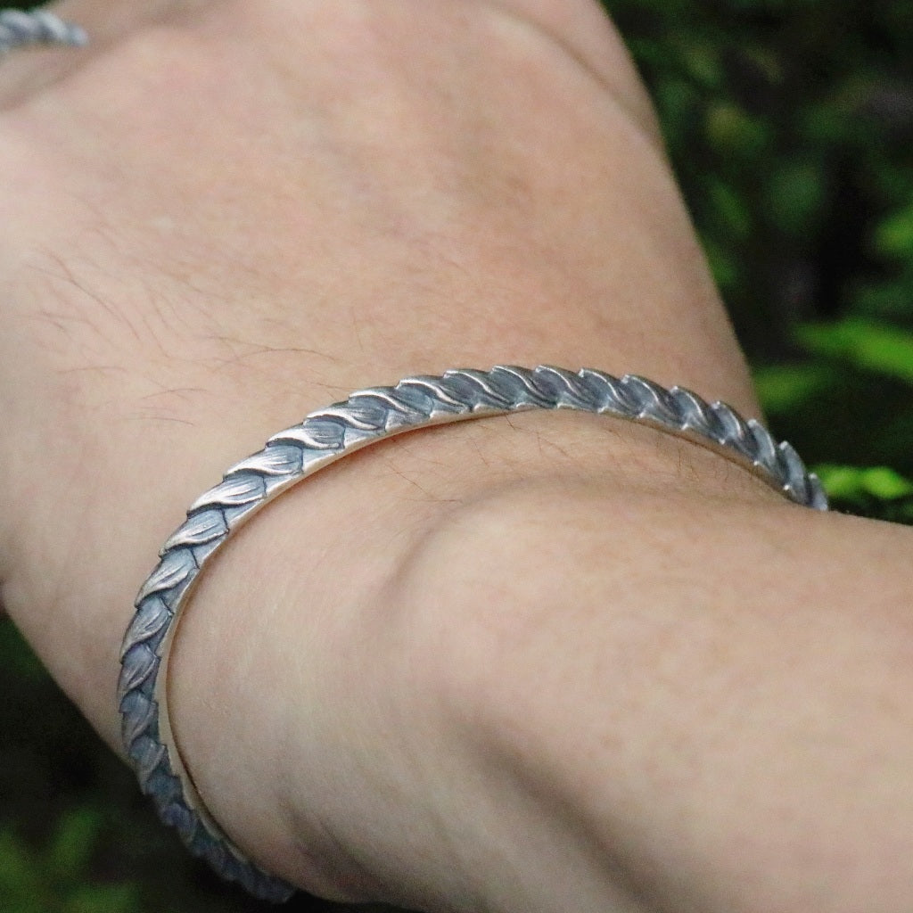 【Silver Monsters】日本雕畫雙絕 Dual Flow 原創手作 細版GUREN "紅蓮" 純銀手環