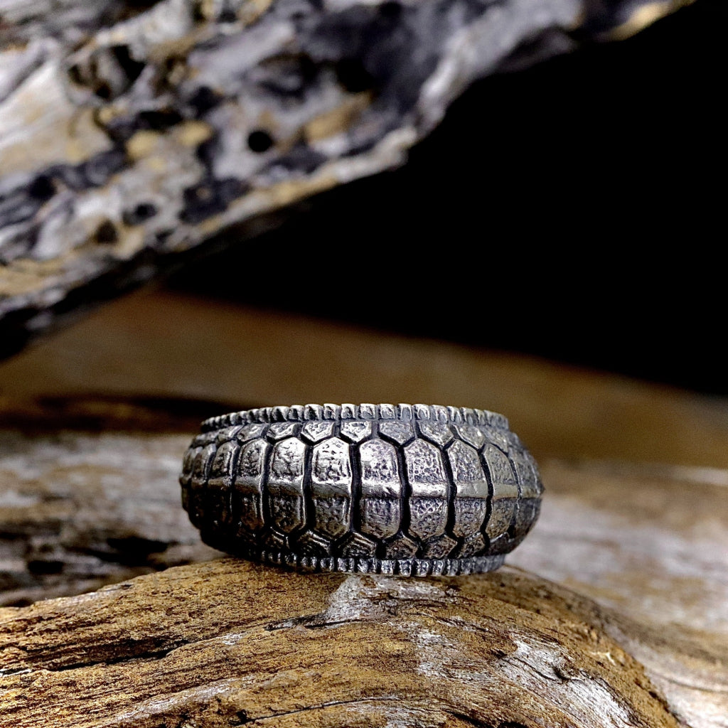 【Silver Monsters】日本雕畫雙絕 Dual Flow 原創手作 立體龜甲 聖獸玄武 純銀戒指