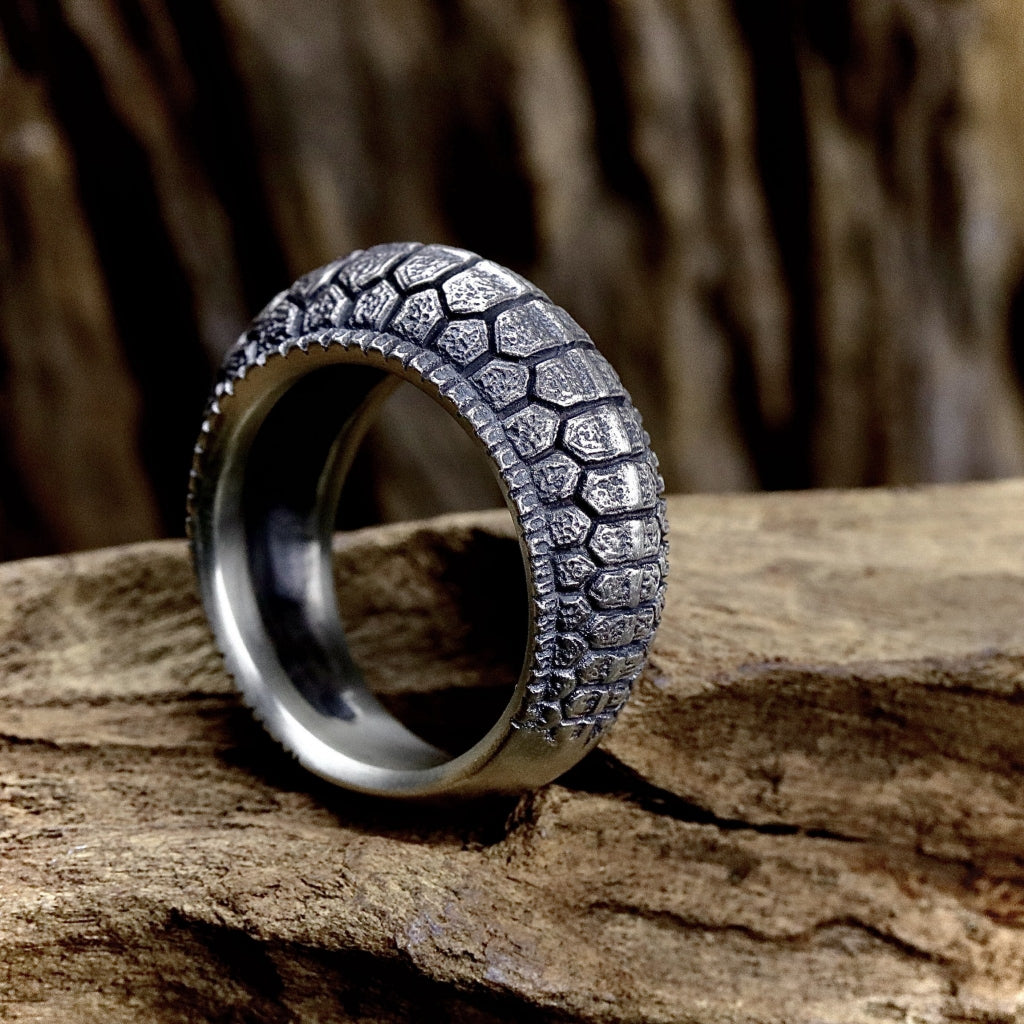 【Silver Monsters】日本雕畫雙絕 Dual Flow 原創手作 立體龜甲 聖獸玄武 純銀戒指