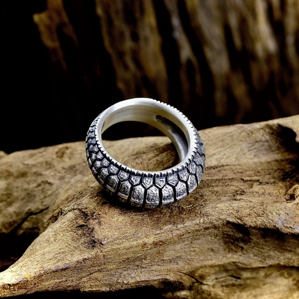 【Silver Monsters】日本雕畫雙絕 Dual Flow 原創手作 立體龜甲 聖獸玄武 純銀戒指