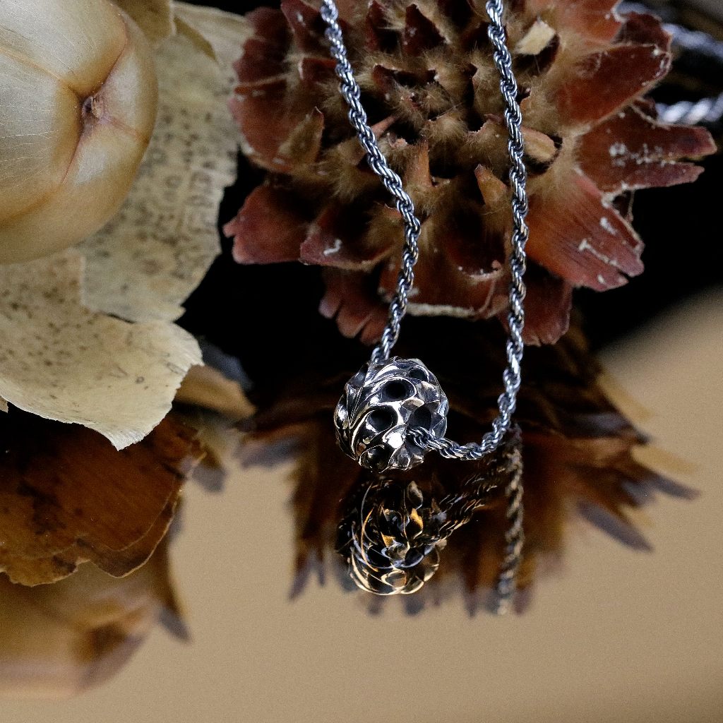 【Silver Monsters】日本前衛宗師 Glam Scale 機甲王 原創手作 深海植萃純銀項鍊(含鍊)