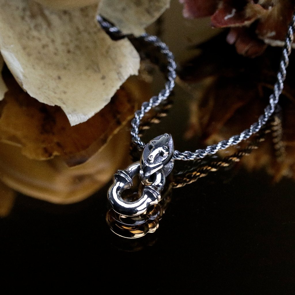 【Silver Monsters】日本前衛宗師 Glam Scale 機甲王 原創手作 純銀十字吊環項鍊(含鍊)