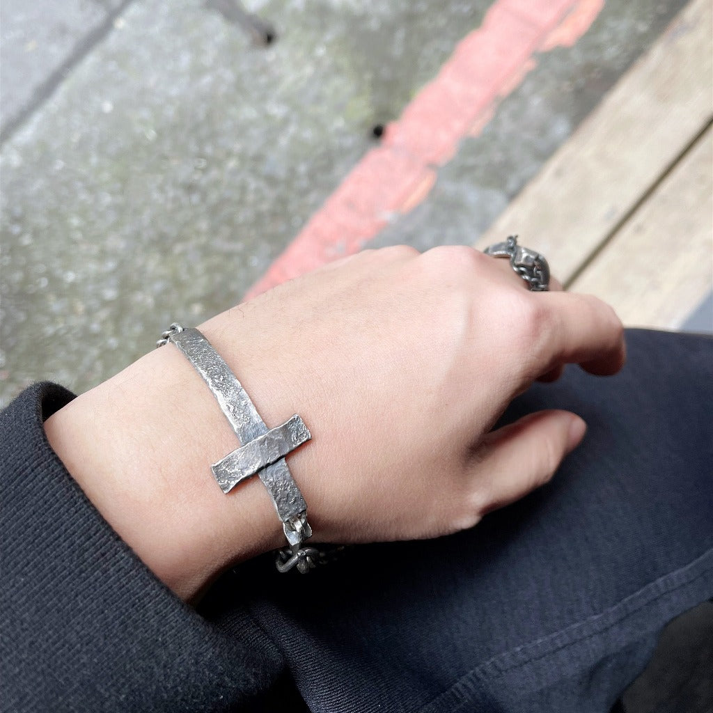 【Silver Monsters】日本一級神牌 Loud Style Design 原創做舊 手工破壞十字 純銀手鍊